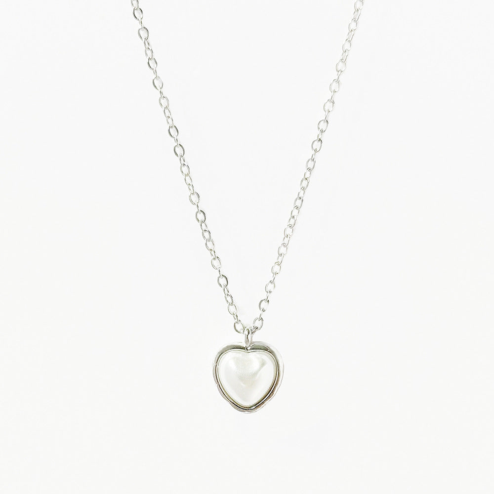 Sweet Rock Candy Heart Pendant Necklace – Titanium Steel Clavicle Chain